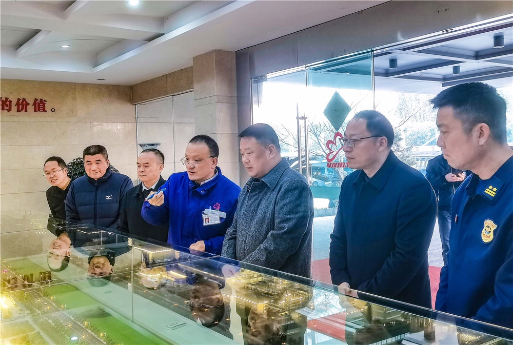 嘉兴市委常委、常务副市长朱苗-网站新闻