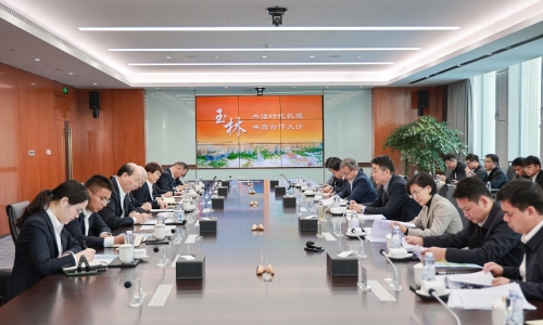 广西玉林市委书记王琛莅临尊龙凯时调研