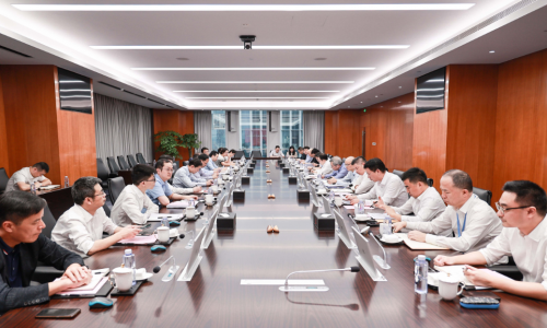 财政部资环司司长郜进兴一行莅临尊龙凯时调研并召开排污权有偿使用座谈会