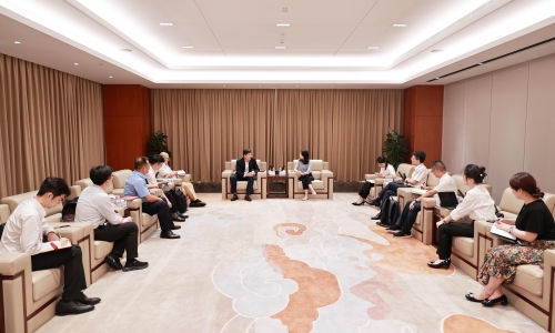招商银行杭州分行副行长廖壮一行莅临尊龙凯时调研