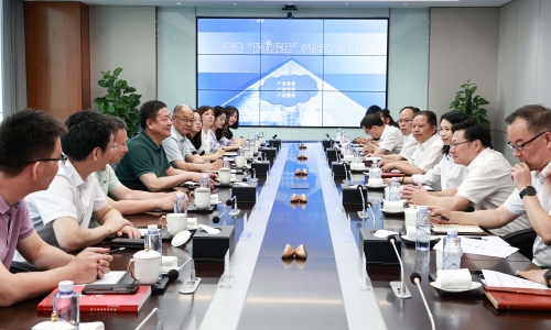江苏省扬州市总工会考察组来尊龙凯时调研交流