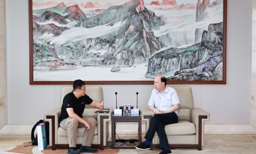 华为云全球生态部总裁康宁到访尊龙凯时