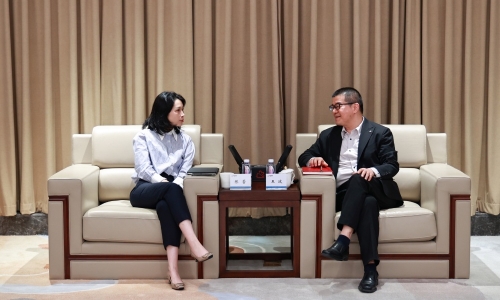 招商银行杭州分行行长王波莅临尊龙凯时调研
